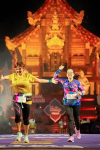 BIB: 140
                            <button type="button" onclick="openModal(22478507)" class="btn btn-primary btn-sm float-right btn-popup" data-toggle="modal" data-target=".modal-high-quality">
                        <i class="fas fa-shopping-cart"></i> Add to Cart
                    </button>
                                            <button type="button" onclick="isThisMe(22478507, true)" class="btn btn-success btn-sm float-right btn-popup btn-isme hidden" data-toggle="tooltip" data-placement="bottom" title="นี่คือรูปของคุณใช่ไหม คลิกที่นี่เพื่อเอาเข้าอัลบั้ม">
                        <i class="fas fa-plus"></i> Add to album
                    </button>
                    <button type="button" onclick="isThisMe(22478507, false)" class="btn btn-warning btn-sm float-right btn-popup btn-isnotme hidden">
                        <i class="fas fa-ban"></i> Remove from album
                    </button>